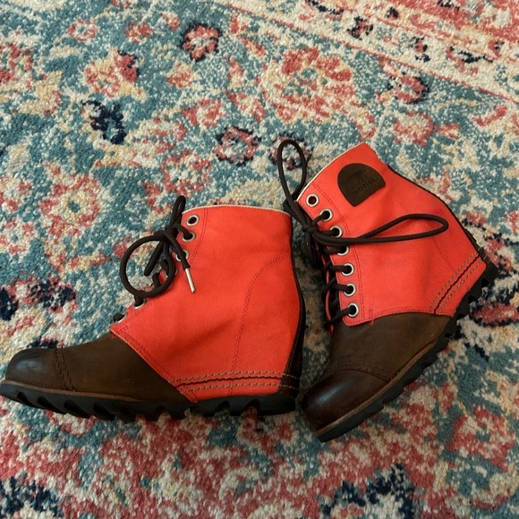 Sorel PDX All-Weather Wedge Boots